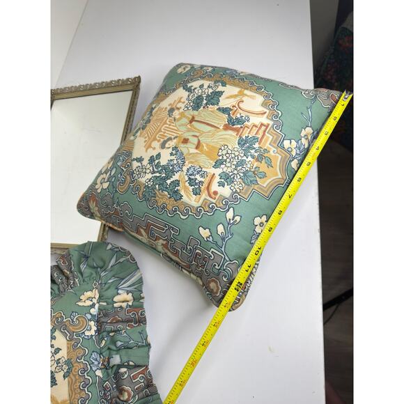 Set of Two Rare Sage Green Japanese Geisha Throw Pillows Chinioserie Garden - Picture 8 of 10